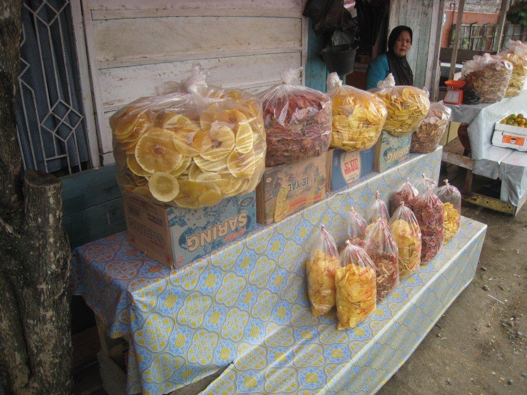 Breadfruit chips
